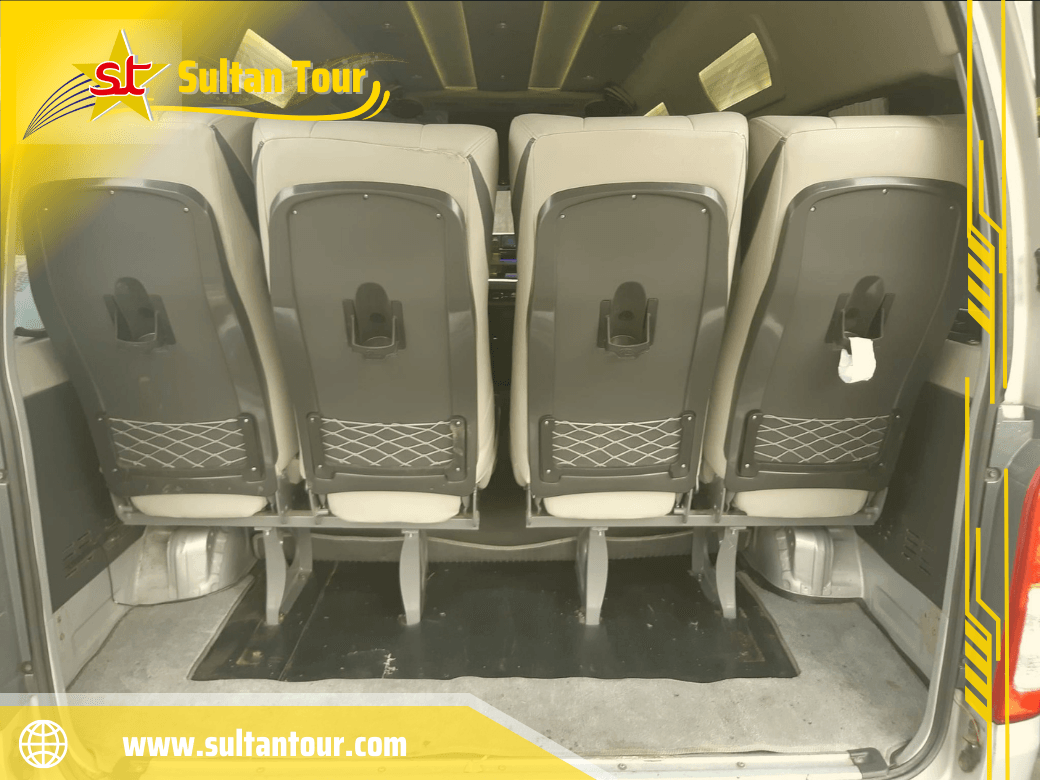 B16-Interior-MB-Hiace-Lux-11.webp3