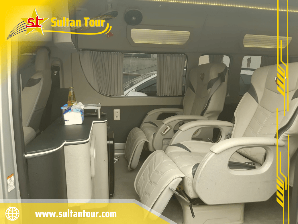 B16-Interior-MB-Hiace-Lux-7.webp9